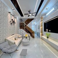 Nhà lầu mới Full nội thất, đậu được ô tô - Ninh Kiều Cần Thơ