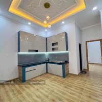 Bán Gấp Nhà 1 Trệt 2 Lầu Hoàn Công Xây Dựng, Sổ Hồng Riêng Thổ Cư 100%, Ngay Trường Mầm Non Bửu Hòa