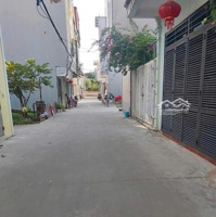Chính Chủ Em Cần Bán Lô Đất Ở Kiêu Kỵ, Gia Lâm, Ô Tô Đỗ Cửa, An Sinh Tiện Ích, Dân Cư Đông Đúc