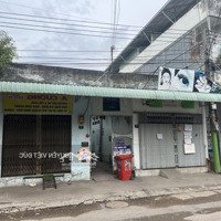 Hạ 1Tỷ Bán Gấp 2 Dãy Trọ 10X30 Ngay Chợ Xóm Vắng , Cạnh Bên Kcn Sóng Thần Kinh Doanh Sầm Uất