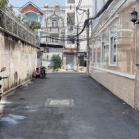 Hxh Sau Lưng Giagamall Phạm Văn Đồng, Hiệp Bình Chánh, Thủ Đức, 5 Phòng Ngủ 9.3 Tỷ