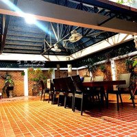 Bán Biệt Thự Sân Vườn 5 Tầng Q.cầu Giấy 325M2 Kinh Doanh Ở Sướngmặt Tiền13M Vỉa Hè Giá Bán 80 Tỷ
