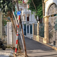 Tôi Cần Bán Nhà Quảng An Q.tây Hồ, Ô Tô 7 Chỗ, 58M2, 3 Tầng, 30M Ra Mặt Hồ Tây,Mặt Tiền5 M, 26 Tỷ
