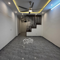 Bán Nhà 40M2, Ngõ Ô Tô Thông Tứ Tung, 20M Ra Ô Tô Tránh Ở Bắc Từ Liêm