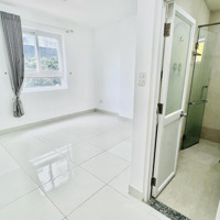 Hàng Hiếm Tại View Đẹp, Cho Thuê Cc 3 Phòng Ngủ 2 Vệ Sinh 95M2, 10 Triệu Ở Q8, Hcm
