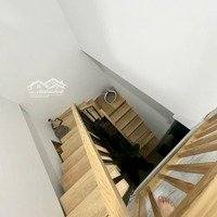 Bán Nhà Riêng Tại Đinh Tiên Hoàng, 6,2 Tỷ, 55M2, 5 Phòng Ngủ View Đẹp