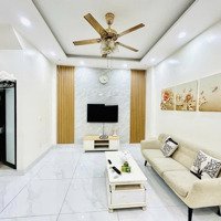Chính Chủ ... Phố Bạch Đằng _ Kinh Doanh Tốt _ Mặt Tiền Khủng _ Không Có Căn Thứ 2- Full Nội Thất