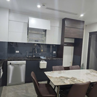 Căn Hộ 3Pn-99M2 Giá Bán 5,6 Tỷ ( 56 Triệu/M2) Bao Thuế Phí. Full Đồ + Sổ Đỏ Sẵn Tay. Liên Hệ: 0947065795