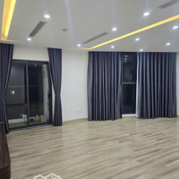 Căn Hộ 3Pn-99M2 Giá Bán 5,6 Tỷ ( 56 Triệu/M2) Bao Thuế Phí. Full Đồ + Sổ Đỏ Sẵn Tay. Liên Hệ: 0947065795