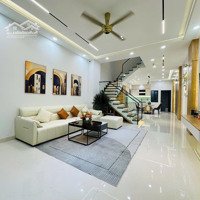 Đầu Tư Giá Tốt 2.38Tỷ Nhà 56M2 2Lầu Ở Cao Thắng Quận 3 Hợp Đồng 18 Triệuiệu/Tháng