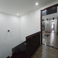 Gấp Bán - Nhà Đường 8M Bắc Hải, Quận 10, 64M2(4X16) 6 Tầng, Cho Thuê 40 Triệu/ Tháng. Sổ A4, Ko Lg