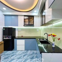 Sang Úc Định Cư Bán Nhà 33M2 Bạch Đằng,Bình Thạnh Xây 3 Lầu Giá Bán 2Tỷ050.Gần Đại Học Hồng Bàng.hẻm 7M