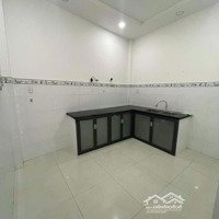 Cho Thuê Nhà Hẻm 3M Lạc Long Quân P.9 Quận Tân Bình Giá Bán 8,5 Triệu 42M2