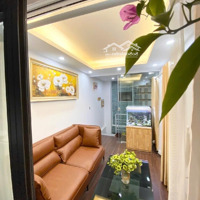 Bán Nhà Hiếm - Phố Hoàng Quốc Việt - Giá Chỉ Nhỉnh 3 Tỷ