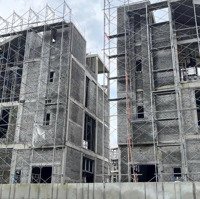 Tôi Cần Bán Nhanh 5 Căn Nhà Phố The Orchard - Sycamore Bình Dương Giá Bán 9.3 Tỷ ( Đã Vat)