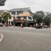 Căn Góc Siêu Đẹp ,Diện Tích 235M ,Mặt Tiền 12M , Giá Bán 38 Tỷ ,Sẵn Sổ ,Đang Cho Thuê Dòng Tiền Đều 35 Triệu