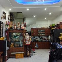 Hàng Hiếm Tại Tôn Đức Thắng, 10,5 Tỷ, 45 M2, 5 Phòng Ngủ 4 Vệ Sinh Đống Đa, Hà Nội
