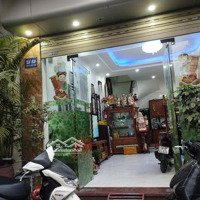 Hàng Hiếm Tại Tôn Đức Thắng, 10,5 Tỷ, 45 M2, 5 Phòng Ngủ 4 Vệ Sinh Đống Đa, Hà Nội