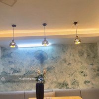 Bán Toà Căn Hộ 5 Tầng Mặt Tiền Đường Cao Bá Quát. Sát Cầu Rồng. Doanh Thu Khủng.