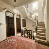 Hàng Xóm Bộ Quốc Phòng - Mặt Phố 15M - 3 Thoáng Nở Hậu - Bán Đất Tặng Biệt Thự