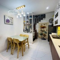 Bán Nhà Lê Văn Hiến, Phân Lô Ô Tô Tránh. 45M2, 6 Tầng, 9 Phòng Khép Kín. Dòng Tiền 40 Triệu/Tháng.