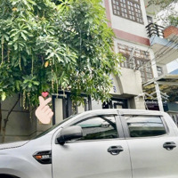 Nhà 3 Tầng 5Pn- 4 Vệ Sinh Kdc Linh Tây, Tp. Thủ Đức Nhỉnh 8 Tỷ - Dtsd 300M2, Sân Nhà Đậu Oto