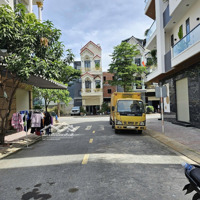 Bán Nhà 1 Trệt 2 Lầu Mẫu Hiện Đại Kdc Hiện Hữu, P.bình Chuẩn, Tp.thuận An ( 3,55 Tỷ )
