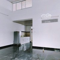 Nhà 80M2, 2 Phòng Ngủ 2 Vệ Sinh- Ngay Đường Khu Dân Cư Hồng Long - Giá 6,5 Triệu/Tháng