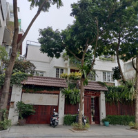 Bán Gấp Biệt Thự Kđt Yên Hoà - Cầu Giấy - 205M2- Mặt Tiền 15M- 5 Tầng - 99.9 Tỷ - Đẹp Nhất Khu Vực