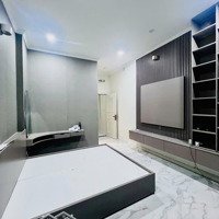 Bán Nhà Chính Chủ Hẻm Xe Hơi ,Sát Mặt Tiền Đường ,An Dương Vương Quận 5,50M2 ,3 Tầng ,Sổ Đẹp.