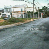 Vợ Chồng Em Cần Bán Gấp Trước Tết Mảnh Đất 40M2 Nở Hậu , Ô Tô 7 Chỗ Đậu Cách Nhà 20M . 0937582686