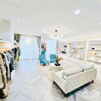 Bán Mặt Bằng Đang Cho Thuê 28 Triệu/Th Đường Rạch Bùng Binh. Q.3 Giá Bán 4Tỷ250/ 65M2. Hợp Đồng Còn 6Tháng