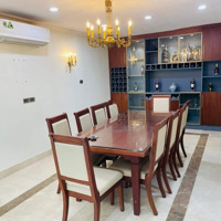 Bán Biệt Thự Tây Hồ 100M2 * 4 Tầng * 9M Mặt Tiền - Thang Máy - Lô Góc - Oto Đỗ Cổng - Giá Chỉ 40 Tỷ