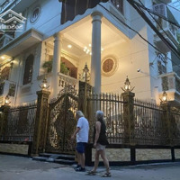 Bán Biệt Thự Tây Hồ 100M2 * 4 Tầng * 9M Mặt Tiền - Thang Máy - Lô Góc - Oto Đỗ Cổng - Giá Chỉ 40 Tỷ