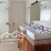 Chú Năm Cần Bán Gấp Nhà Phố Trần Bình Trọng,P1, Gò Vấp. Giá: 3.520 Tỷ. Diện Tích: 4.8M X 15M. Sổ Hồng Sẵn