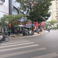 Bán Nhà Riêng 40M2, 12,8 Tỷ Tại Vân Hồ, Bách Khoa, Hai Bà Trưng, Hà Nội, Thang Máy, Nhà Mới.