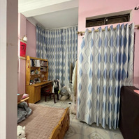 Bán Nhà Chính Chủ, Sổ Đỏ Nét Căng, Khu Dân Trí Cao, Tiện Ích Ngập Tràn