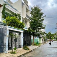 Cho Thuê Nhà 4 Tầng, 53M2 ( 4*13), Khu Phân Lô Đường 827, Phú Hữu, 13 Triệu/Th Tl