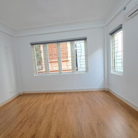 Bán Gấp, Nhà Đẹp, 32M2, 5 Tầng, Giá Bán 6 Tỷ, Phố Tô Hiệu, Quận Hà Đông, Đáo Hạn Ngân Hàng Cần Bán Gấp