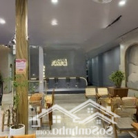 Cho Thuê Nhà Mặt Phố Hoàng Cầu,Diện Tích60M X 4T,Mặt Tiền5M, Nhà Mới Thông Sàn, Vị Trí Kinh Doanh Siêu Đẹp.