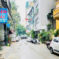 Nhà Sát Hồ Ba Mẫu - 10 Mét Ra Ô Tô Tránh Vỉa Hè - 38 Mét 6 Tầng Thang Máy - Hàng Xóm Cv Thống Nhất