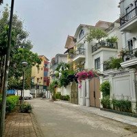 Chính Chủ Bán Bt Phùng Khoang, Sân Rộng, 2 Thoáng, Cạnh Làng Việt Kiều,Diện Tích131M,Mặt Tiền7M, 5T, 30.5 Tỷ