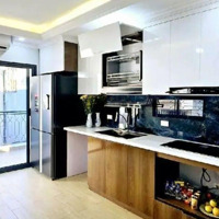 Bán Nhà Tập Thể Giảng Võ Gần Vũ Thạnh, Ba Đình, 50M2 Nhà Đẹp, Ở Ngay, Sân Để Xe Rộng, Ô Tô Đỗ Cửa