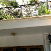 Bán Nhà Mặt Phố 4 Phòng Ngủ 3 Vệ Sinh 28,2 Tỷ, 83M2 Nhà Tân Cổ Điển Tại Phố Trạm, Long Biên, Hà Nội