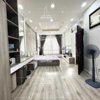 Siêu Phẩm Villa Giảm Chào Tới 1.6 Tỷ - Trung Tâm Q.3 - Tặng Full Nội Thất Cao Cấp - Ô Tô Đỗ Cửa.