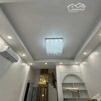 Bán Nhà Phố Lê Quý Đôn, Hai Bà Trưng. Nhà Mới Đẹp, Thang Máy, Full Nội Thất, Ở Ngay. 42Mx5T.12,2 Tỷ