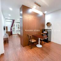Căn hộ cửa sổ lớn full nội thất, máy giặt riêng 40m2 gần Vòng Xoay Hàng Xanh, Pearl Plaza, Landmark