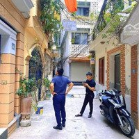 Chính Chủ Bán Nhà Phố Giang Văn Minh, Ô Tô Đỗ Cổng, Sát Phố, Nhà Xây Tâm Huyết Cực Đẹp, Ngõ Thông