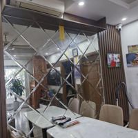 Bán Căn Hộ Chung Cư Gemek Tower Chính Chủ