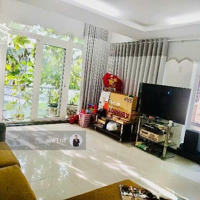 Gấp Bán,Giảm Còn 11.Xty Có Nhà 4 Tầng 4 Phòng Ngủ70M2 Khu Vip Đào Duy Anh Phú Nhuận